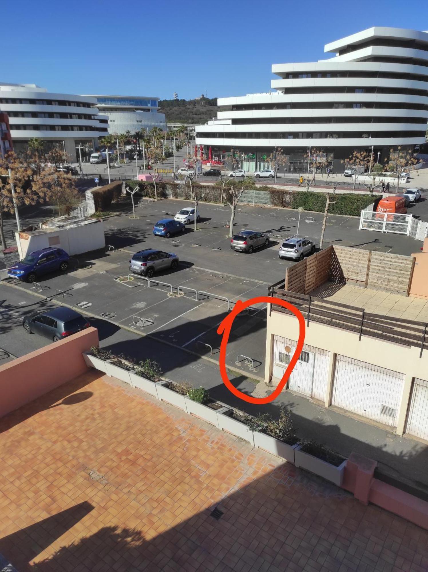 Centre Port,Studio Cosy,Vue Piscine Et Sur Le Parking Prive Ainsi Que Le Mont Saint Martin Agde Ngoại thất bức ảnh